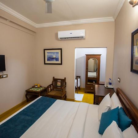 19Villamira Pondicherry Bagian luar foto