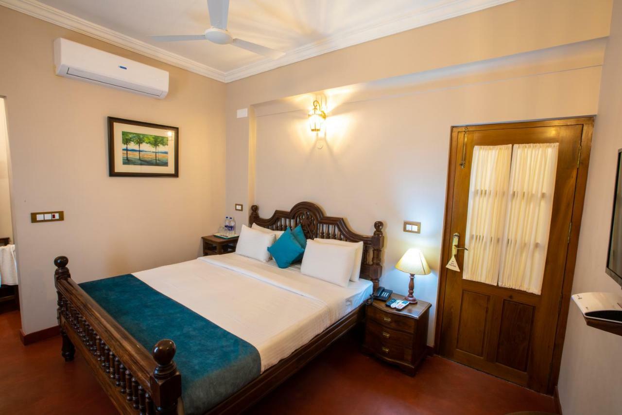 19Villamira Pondicherry Bagian luar foto