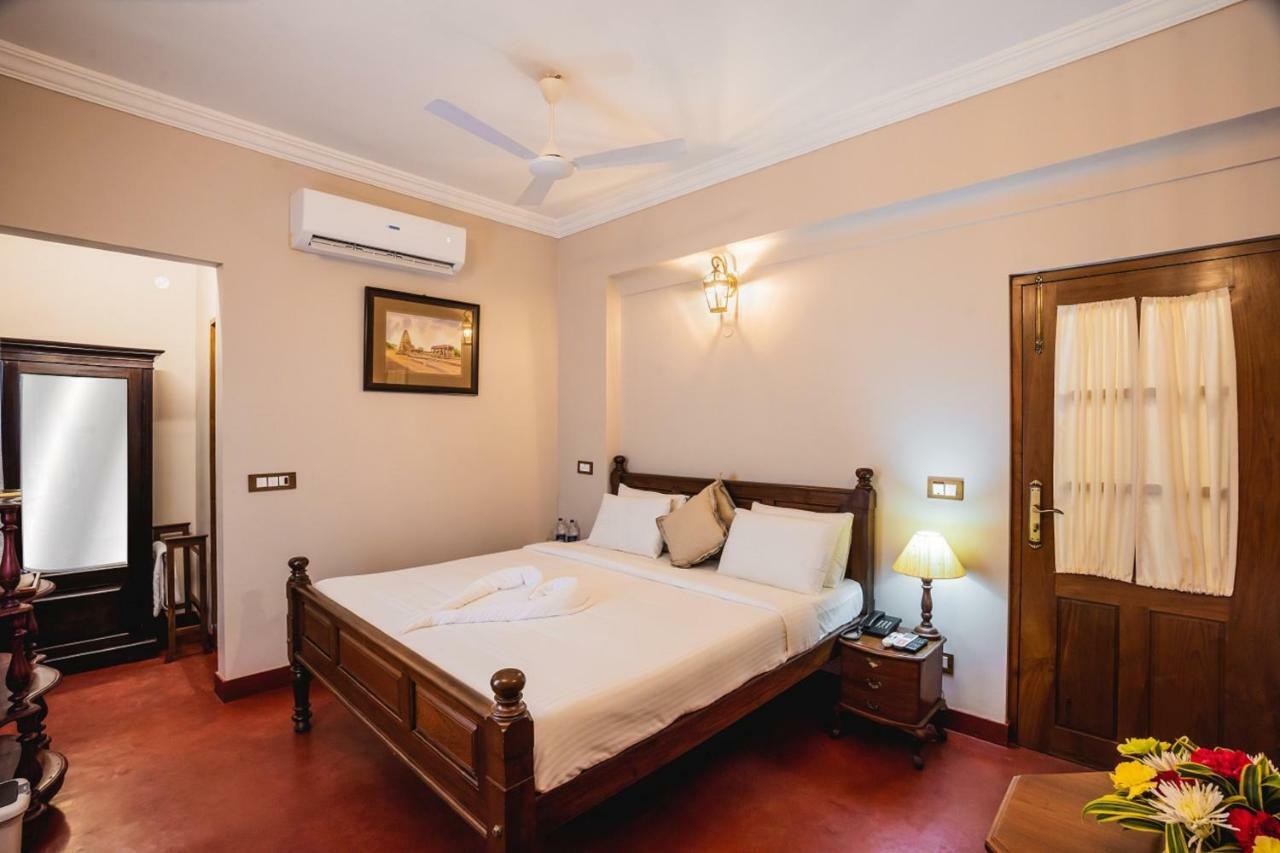 19Villamira Pondicherry Bagian luar foto